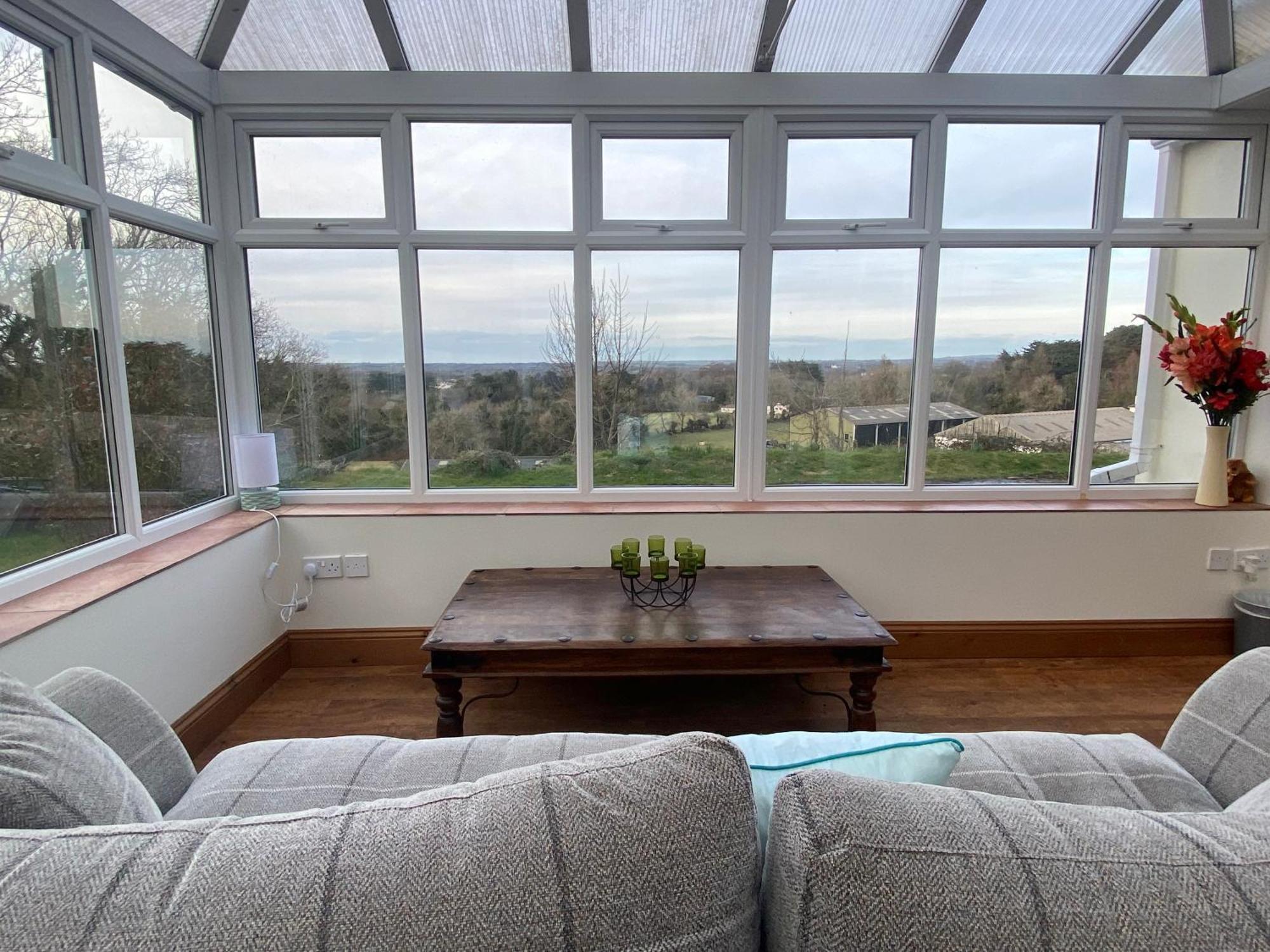 Carrick Beg Self Catering Holiday Accommodation With Hot Tub Sulby  外观 照片